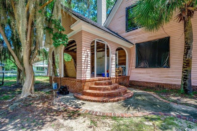 1311 9th Ave., Conway, SC 29526