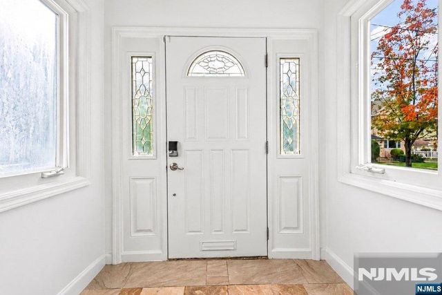 87 Grove Street, Englewood, NJ 07631