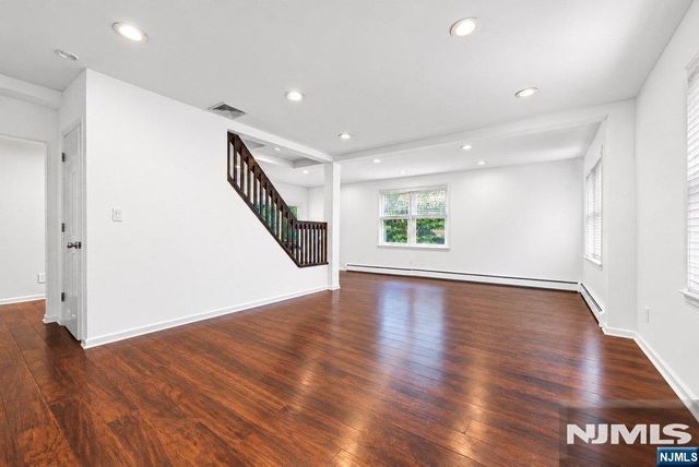 87 Grove Street, Englewood, NJ 07631