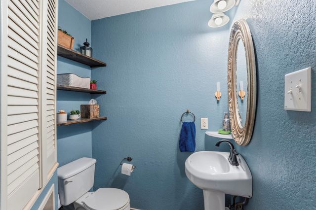 334 Haupt DR, Kyle, TX 78640