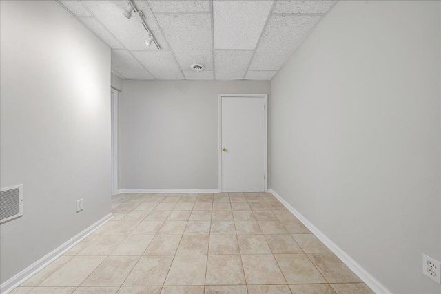 3319 Stonehenge Square, Roanoke, VA 24018