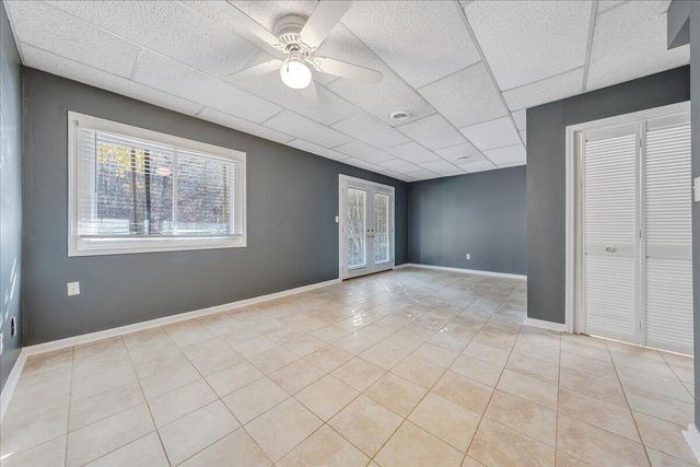 3319 Stonehenge Square, Roanoke, VA 24018