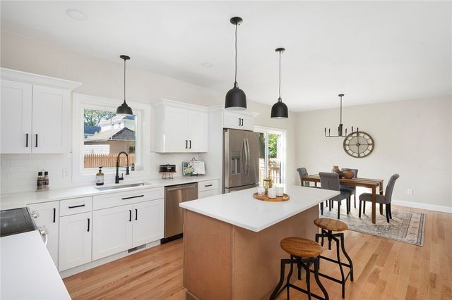 218 Second Street, East Providence, RI 02914