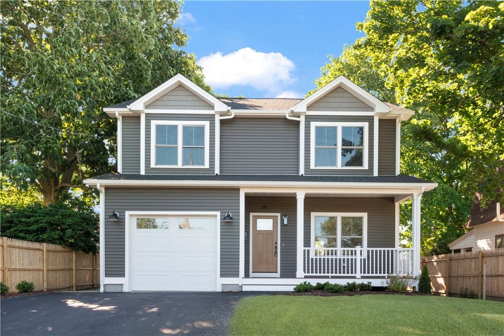 218 Second Street, East Providence, RI 02914