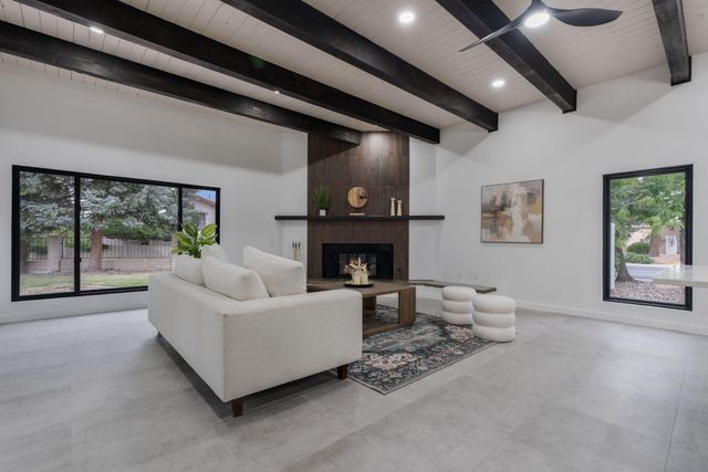 9715 Pebble Beach Drive NE, Albuquerque, NM 87111