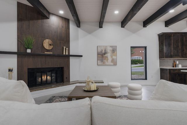 9715 Pebble Beach Drive NE, Albuquerque, NM 87111