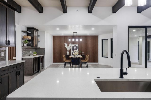 9715 Pebble Beach Drive NE, Albuquerque, NM 87111
