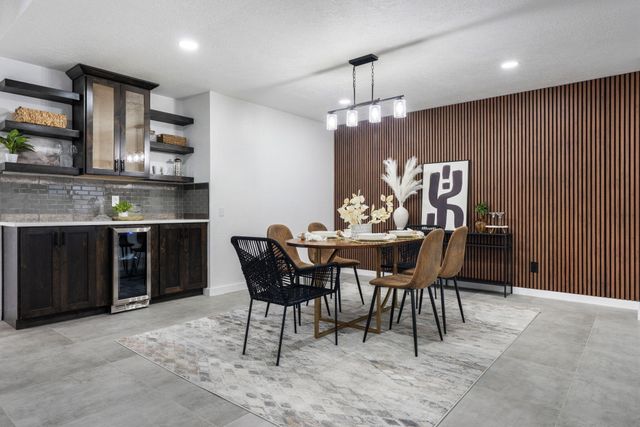 9715 Pebble Beach Drive NE, Albuquerque, NM 87111