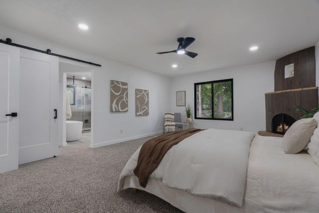 9715 Pebble Beach Drive NE, Albuquerque, NM 87111
