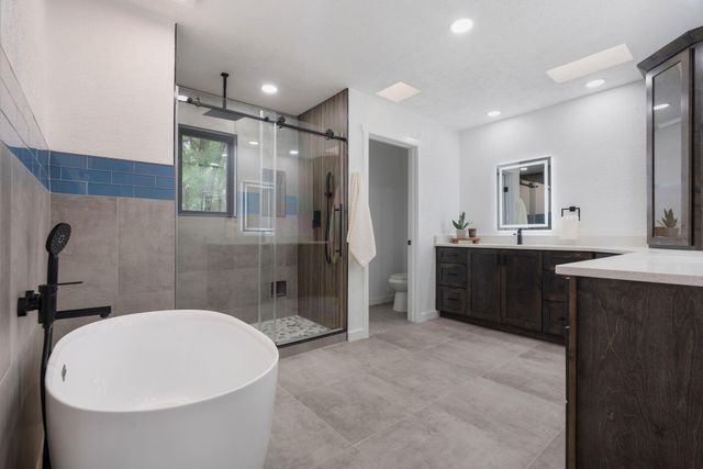 9715 Pebble Beach Drive NE, Albuquerque, NM 87111