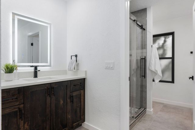 9715 Pebble Beach Drive NE, Albuquerque, NM 87111