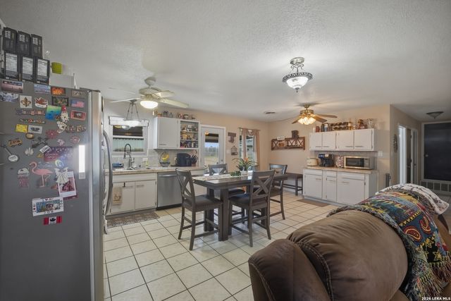 15047 Mesquite, Lytle, TX 78052