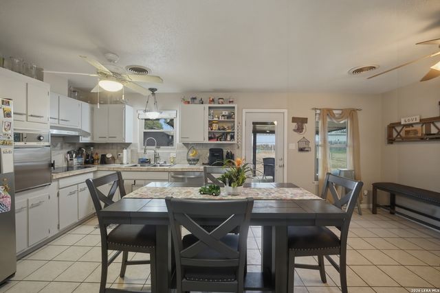 15047 Mesquite, Lytle, TX 78052