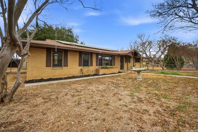 15047 Mesquite, Lytle, TX 78052