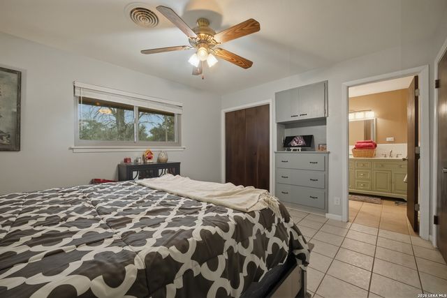 15047 Mesquite, Lytle, TX 78052