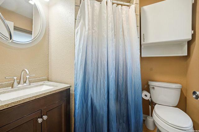 15047 Mesquite, Lytle, TX 78052