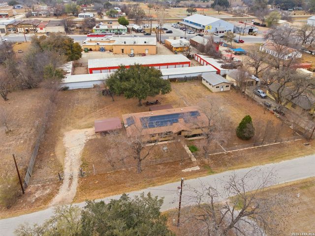 15047 Mesquite, Lytle, TX 78052