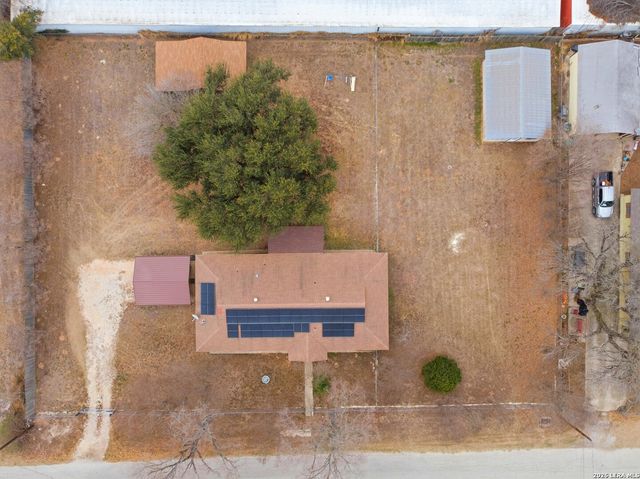 15047 Mesquite, Lytle, TX 78052