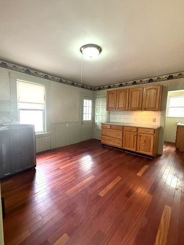 10 Avon Street, Saugus, MA 01906