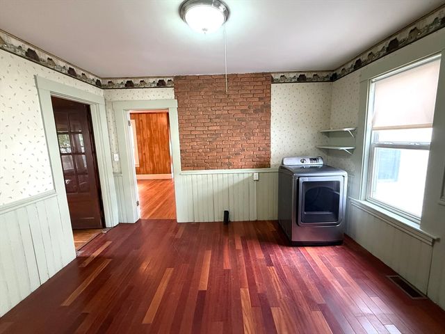 10 Avon Street, Saugus, MA 01906