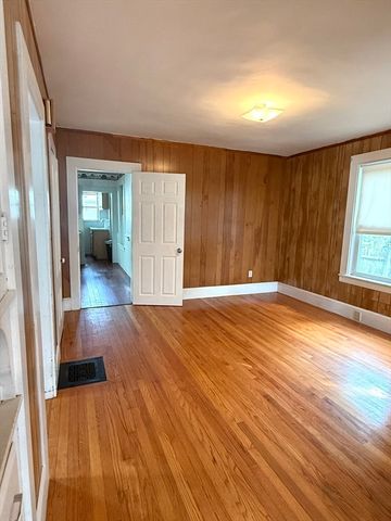 10 Avon Street, Saugus, MA 01906