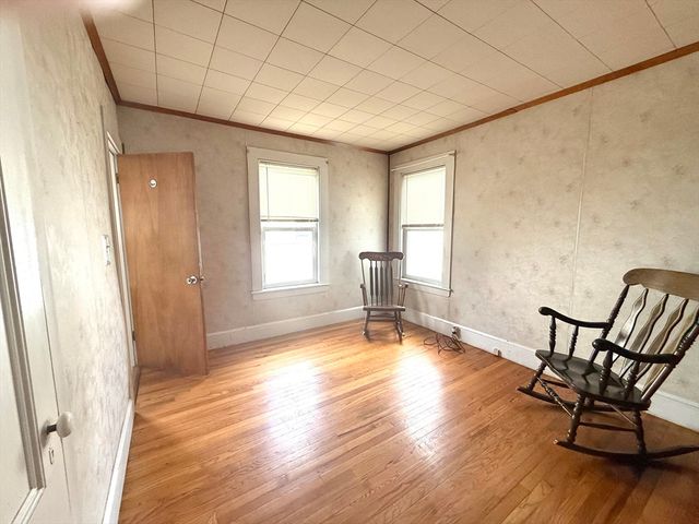 10 Avon Street, Saugus, MA 01906
