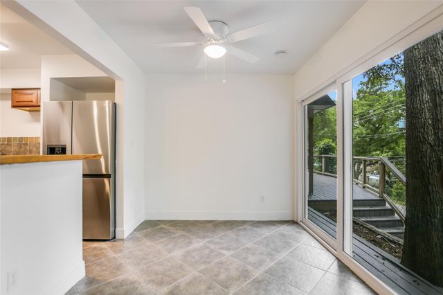2903 Edgewater DR A, Austin, TX 78733