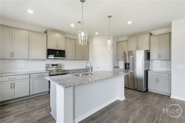 199 Brookline Drive, Savannah, GA 31407