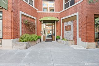 413 NE 70th Street #204, Seattle, WA 98115