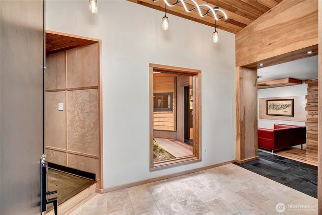 24123 7th Avenue W, Bothell, WA 98021
