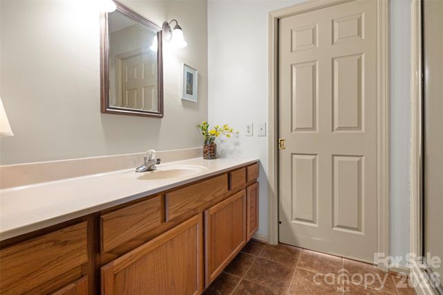 405 Glen Echo Circle, Saluda, NC 28773