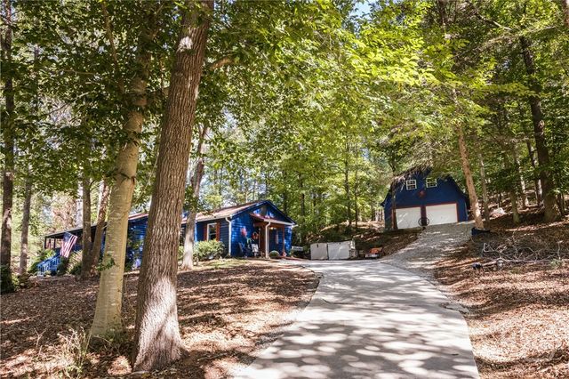 3383 Wolf Drive, Gainesville, GA 30506