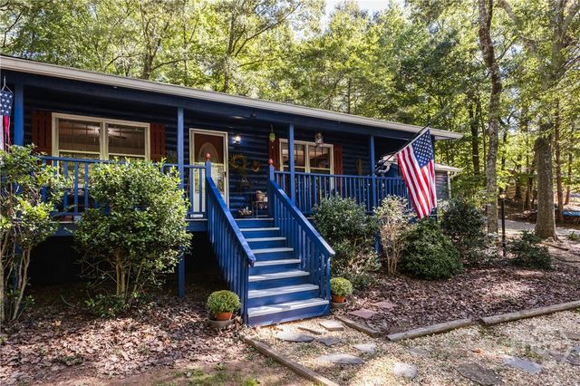 3383 Wolf Drive, Gainesville, GA 30506