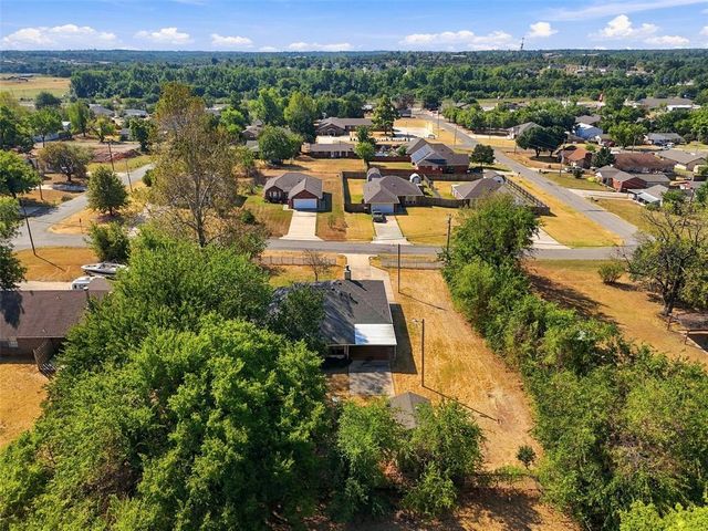 14825 1st Street, Choctaw, OK 73020