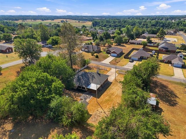 14825 1st Street, Choctaw, OK 73020
