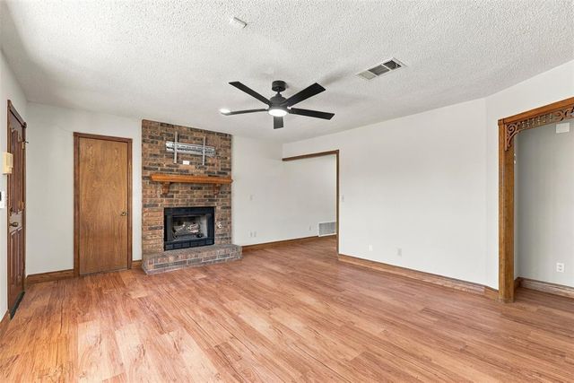 14825 1st Street, Choctaw, OK 73020