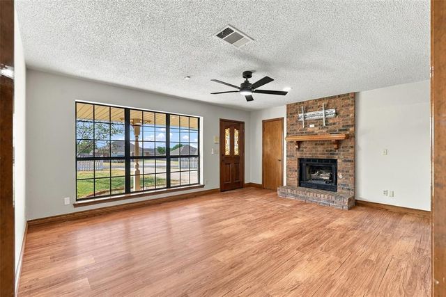 14825 1st Street, Choctaw, OK 73020