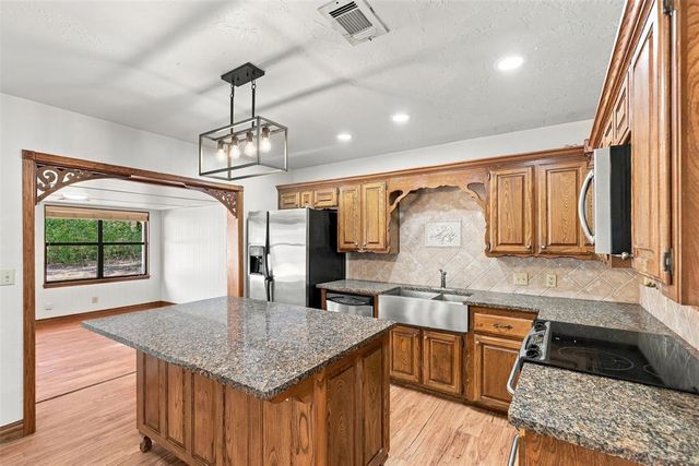14825 1st Street, Choctaw, OK 73020