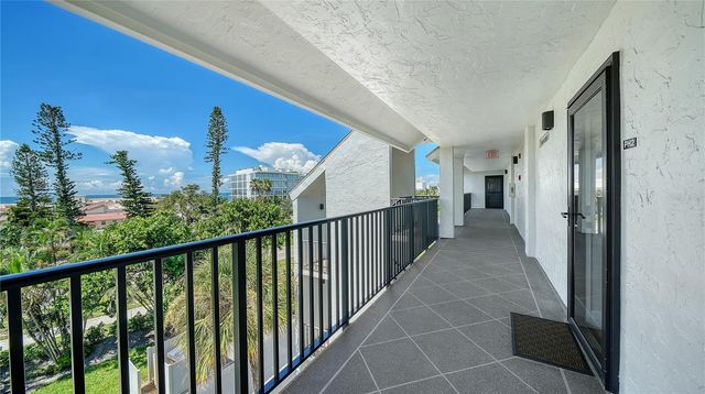 4540 GULF OF MEXICO DRIVE PH2, Longboat Key, FL 34228