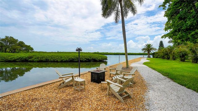4540 GULF OF MEXICO DRIVE PH2, Longboat Key, FL 34228