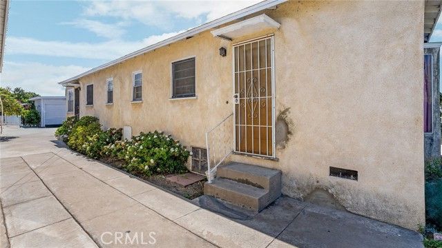 9718 Otis Street, South Gate, CA 90280