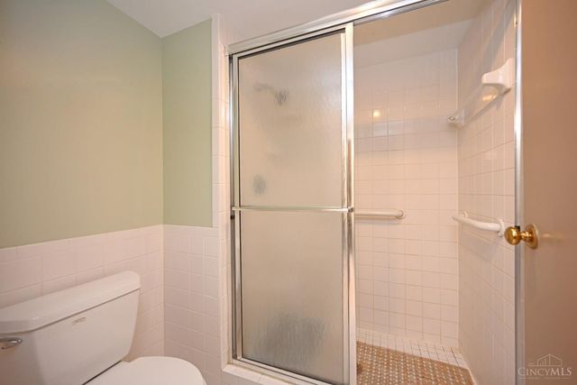 2352 Dana Avenue, Cincinnati, OH 45208