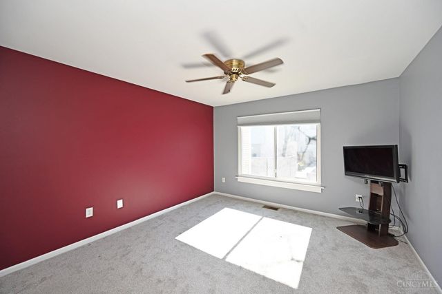 2352 Dana Avenue, Cincinnati, OH 45208