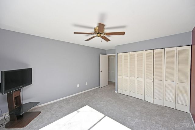 2352 Dana Avenue, Cincinnati, OH 45208