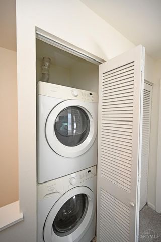 2352 Dana Avenue, Cincinnati, OH 45208