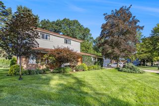 6603 Guildford Drive, Shelby Twp, MI 48316