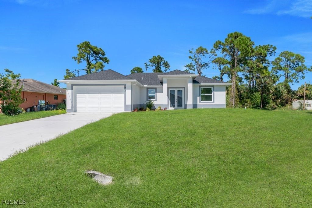 2912 14th ST W, Lehigh Acres, FL 33971