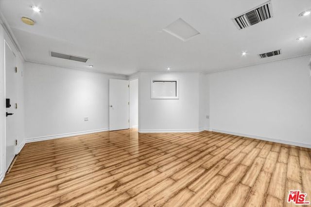 6254 Ben Avenue, Los Angeles, CA 91606