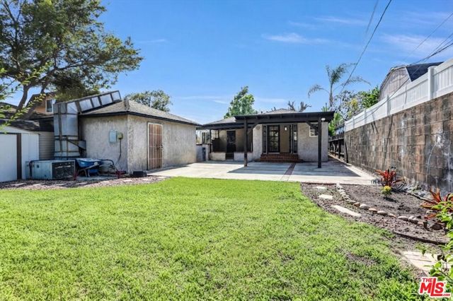 6254 Ben Avenue, Los Angeles, CA 91606