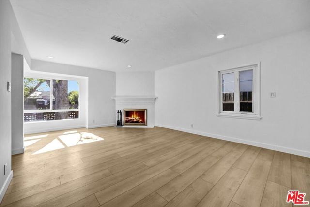 6254 Ben Avenue, Los Angeles, CA 91606